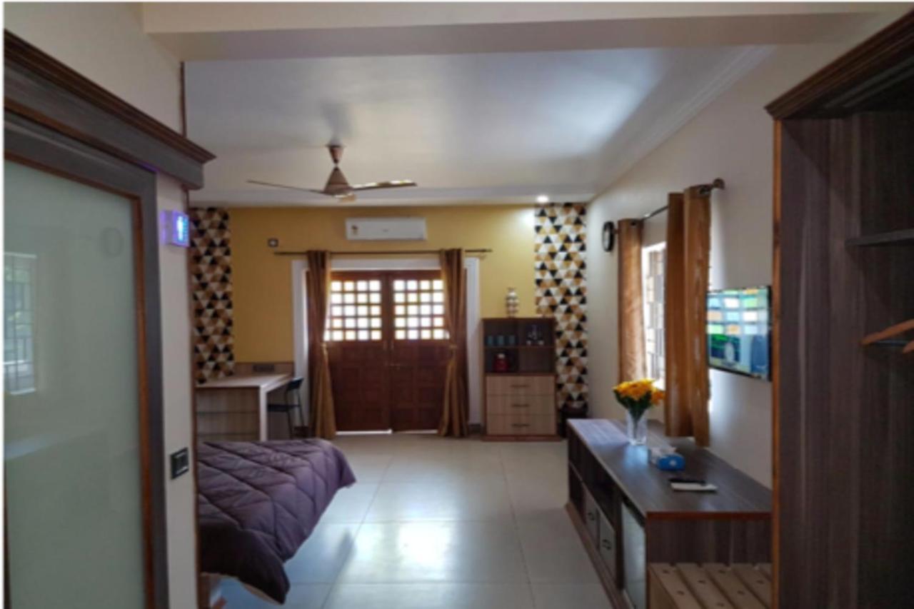 Jm Vista Suites Mapusa Luaran gambar